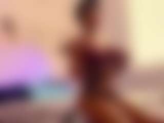 Lauren Saenz's Live Sex Cam Show