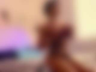 Lauren Saenz's Live Sex Cam Show
