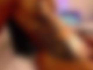 Lauren Saenz's Live Sex Cam Show