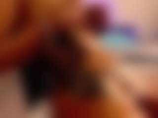Lauren Saenz's Live Sex Cam Show