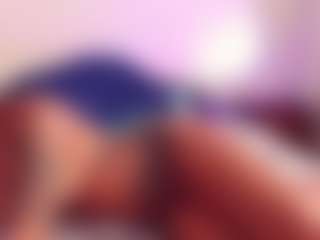 Lauren Saenz's Live Sex Cam Show
