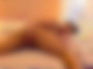 Lauren Saenz's Live Sex Cam Show