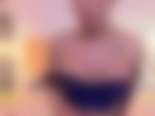 Lauren Saenz's Live Sex Cam Show