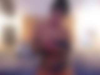 Lauren Saenz's Live Sex Cam Show