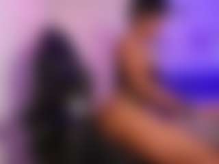 Lauren Saenz's Live Sex Cam Show