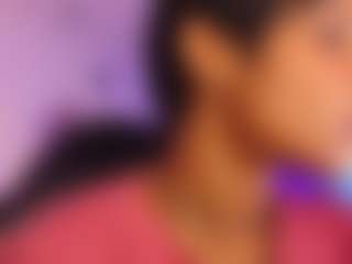 Lauren Saenz's Live Sex Cam Show