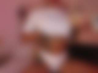 Live cam show with Lauren Saenz - Ebony Big Tits on Chatstar