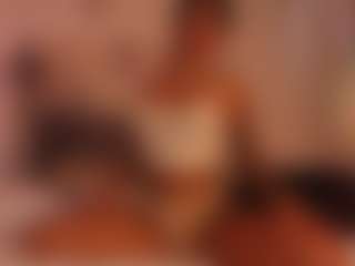 Lauren Saenz's Live Sex Cam Show