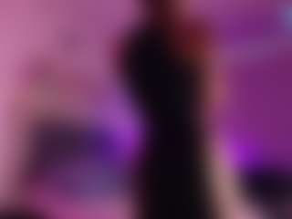 Lauren Saenz's Live Sex Cam Show