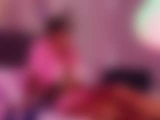 Lauren Saenz's Live Sex Cam Show
