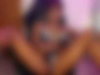 Lauren Saenz's Live Sex Cam Show
