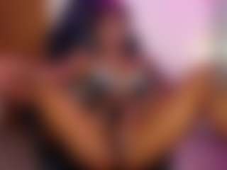 Lauren Saenz's Live Sex Cam Show