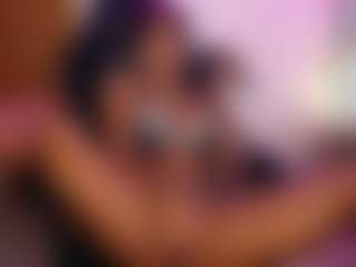 Lauren Saenz's Live Sex Cam Show