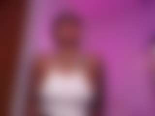 Lauren Saenz's Live Sex Cam Show