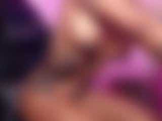 Lauren Saenz's Live Sex Cam Show