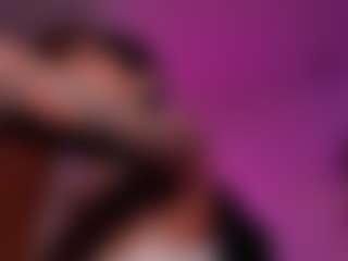 Lauren Saenz's Live Sex Cam Show