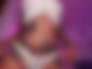 Lauren Saenz's Live Sex Cam Show