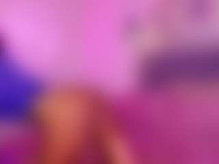 Lauren Saenz's Live Sex Cam Show