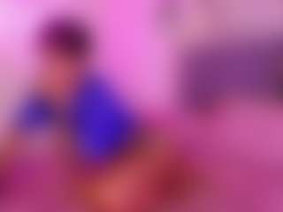 Lauren Saenz's Live Sex Cam Show
