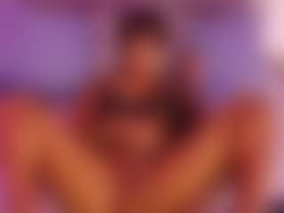 Lauren Saenz's Live Sex Cam Show