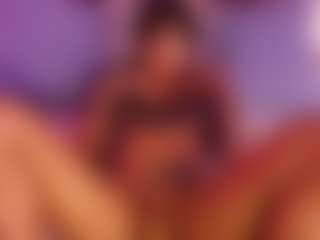 Lauren Saenz's Live Sex Cam Show