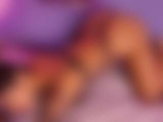 Live cam show with Lauren Saenz - Ebony Squirt on camwithhim.com | colombia