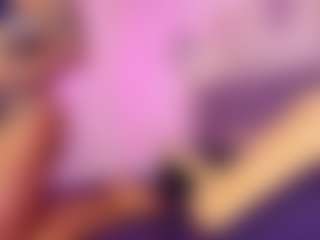 Lauren Saenz's Live Sex Cam Show
