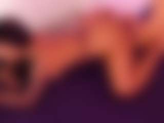 Lauren Saenz's Live Sex Cam Show