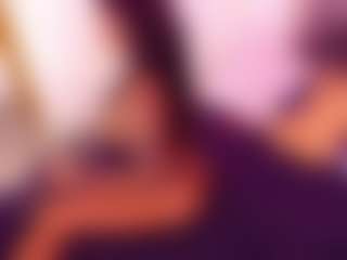 Live cam show with Lauren Saenz - Fit on CamwithHer