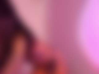 Live cam show with Lauren Saenz - Spank Black on livesuperchat.net