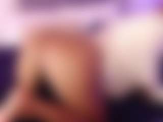 Lauren Saenz's Live Sex Cam Show