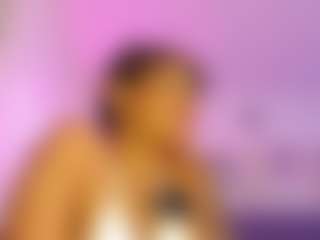Live cam show with Lauren Saenz - Ebony on Camsoda | colombia