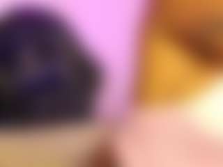 Lauren Saenz's Live Sex Cam Show