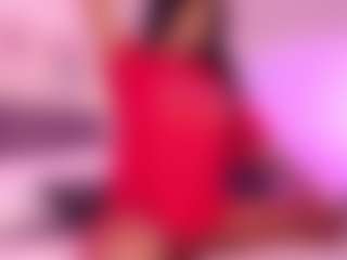 Lauren Saenz's Live Sex Cam Show