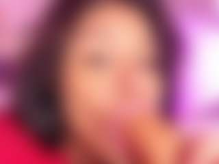 Live cam show with Lauren Saenz - Joi on xplaylive.com