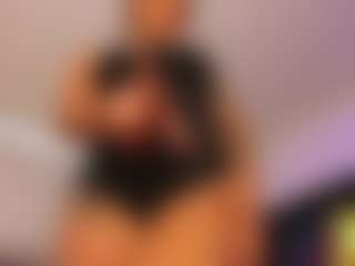 Lauren Saenz's Live Sex Cam Show