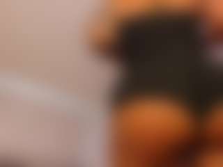 Lauren Saenz's Live Sex Cam Show