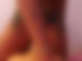Lauren Saenz's Live Sex Cam Show