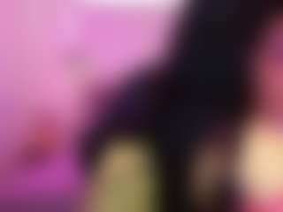 Lauren Saenz's Live Sex Cam Show