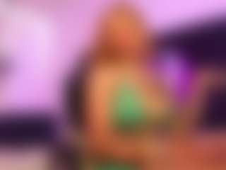 Lauren Saenz's Live Sex Cam Show