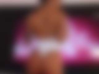 Lauren Saenz's Live Sex Cam Show
