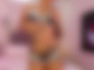 Live cam show with Lauren Saenz - Spank on Cam Slut