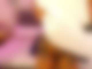 Live cam show with Lauren Saenz - Ebony MILF on crypto-cams