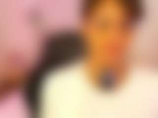 Live cam show with Lauren Saenz - Ebony Squirt on Dolls Live
