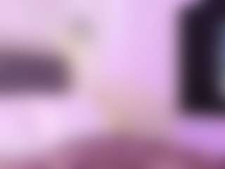 Lauren Saenz's Live Sex Cam Show
