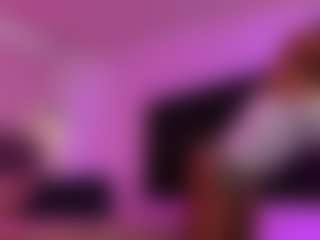 Live cam show with Lauren Saenz - Fetish MILF on camtv