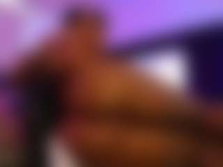Live cam show with Lauren Saenz - Latina MILF on pussylord.com | colombia