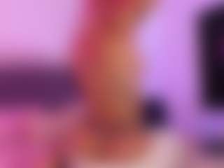 Lauren Saenz's Live Sex Cam Show