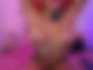 Lauren Saenz's Live Sex Cam Show