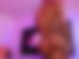 Live cam show with Lauren Saenz - Fit on Camsoda